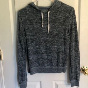 Aeropostale long sleeve hooded T-shirt